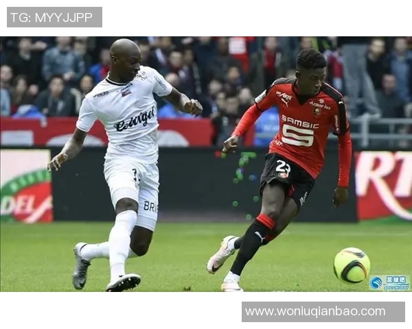 麦卡利斯特的传奇之路：从足球新星到世界级巨星的成长历程