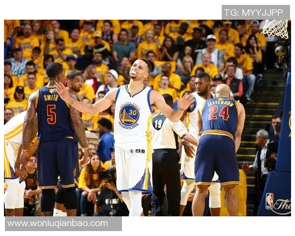 勇士队在总决赛中以3比0领先骑士队，历史性迈向冠军之路