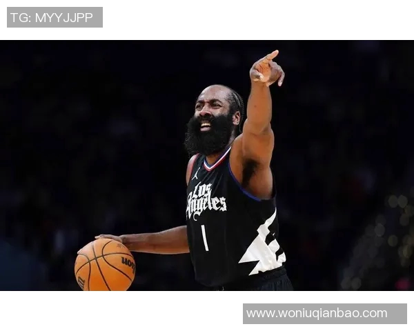 詹姆斯哈登如何在NBA赛场上重塑个人风格与球队战术的完美结合