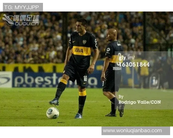 麦卡利斯特的传奇旅程与足球世界的辉煌成就分析